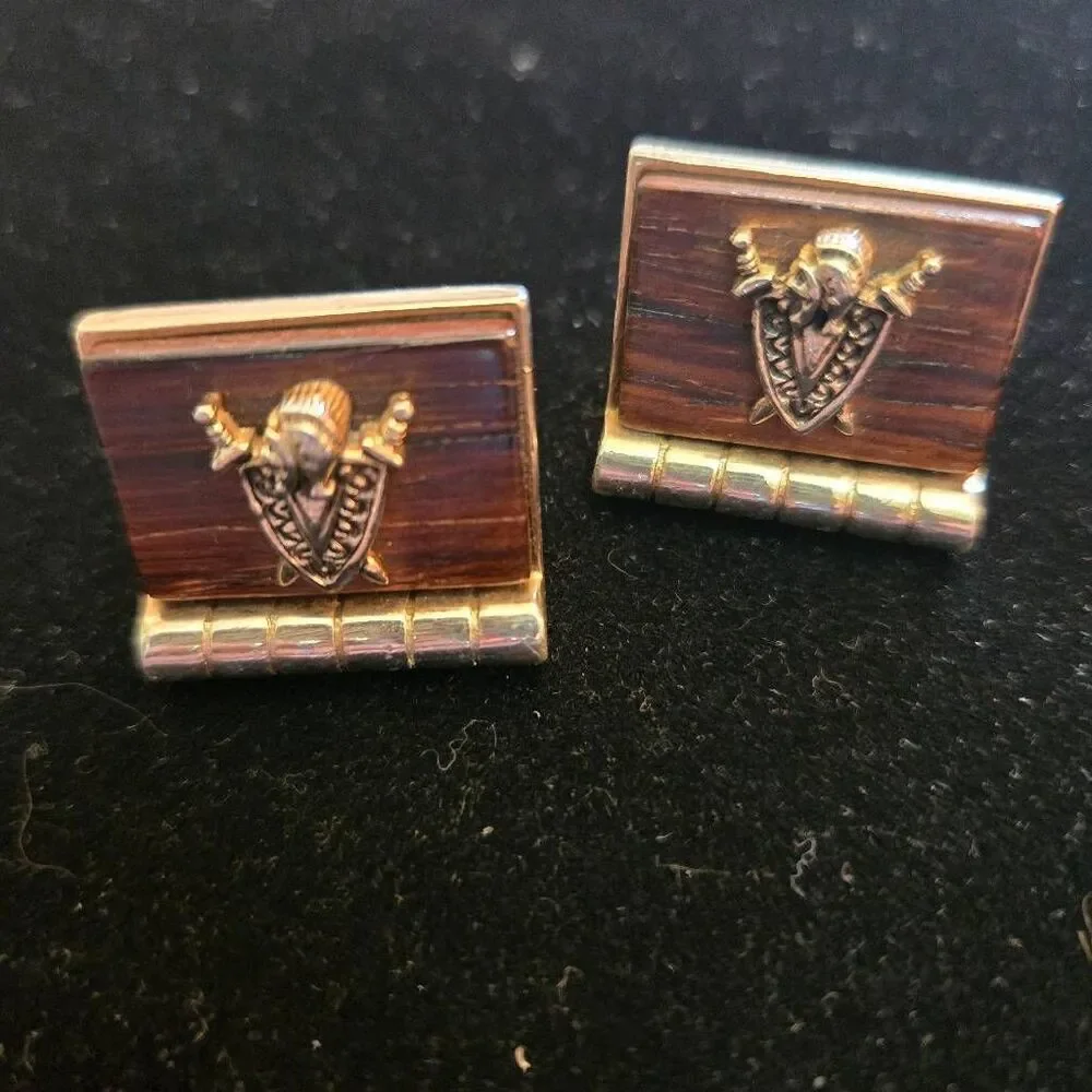 Vintage 1970s Sword & Shield Cuff Links Wood look Gold Tone